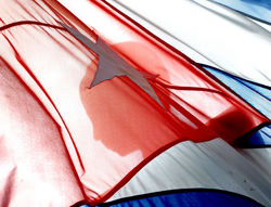 Bandera cubana. Foto Kaloian Santos Cabrera