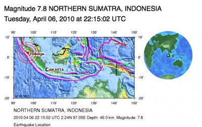 Terremoto de 7.8 sacude Indonesia y alertan sobre un posible tsunami