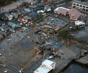 Desastres del terremoto y tsunami en Japón