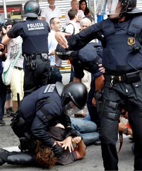 Brutalidad en Barcelona. 