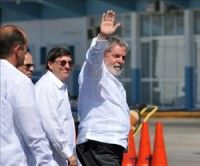 Lula y Raúl visitan obras del Mariel