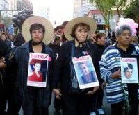 Marcha de mujeres en Ciudad Juárez contra la violencia. Foto archivo