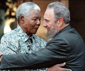 Nelson Mandela y Fidel Castro