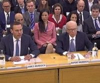 Los Murdoch ante el Parlamento Británico