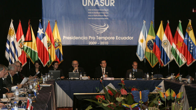 La propia capital peruana la acogió primera cumbre presidencial desde que entró en vigor el tratado constitutivo de la UNASUR, luego de la investidura del nuevo mandatario, Ollanta Humala, el cual participó como anfitrión a la Cumbre de la Unión de Naciones Suramericanas. Foto Archivo
