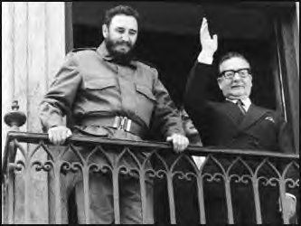 Salvador Allende junto a Fidel Castro en Chile