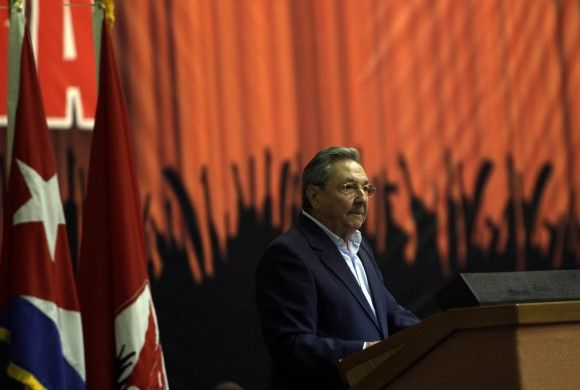 Raúl Castro en la clausura de la Conferencia del PCC. Foto: Ismael Francisco/Cubadebate