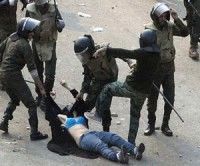 Continúan enfrentamientos en Egipto con saldo de cinco muertos