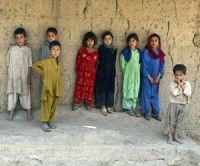 OTAN admite haber asesinado a ocho niños afganos en ataque aéreo