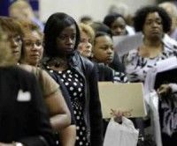 Desempleo en Estados Unidos sobrepasa los 13 millones de personas