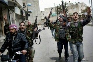 Diplomático saudita confirma envío de armamento a rebeldes sirios