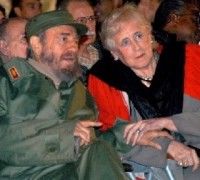 Fidel Castro junto a Stella Calloni