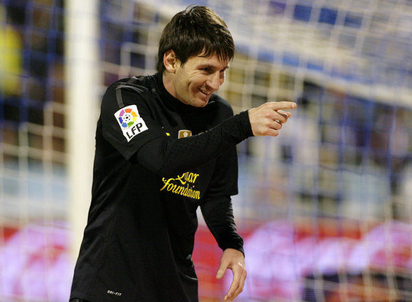 Messi celebra en Zaragoza. Foto: EFE