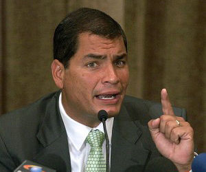 Califica Correa de verdadera vergüenza declaraciones de Obama 