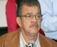 Earle Herrera: Actitud firme de Venezuela evitó operación militar de Uribe