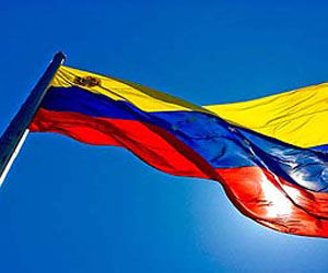 Unasur firma acuerdo para acompañar elecciones venezolanas 