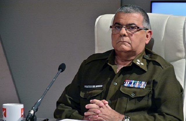 Coronel-Víctor-López-Bravo-Jefe-departamento-Nacional-de-Capitanías-de-Puerto-de-la-Jefatura-Tropas-Guardafronteras. El coronel Víctor López Bravo, jefe del Departamento Nacional de Capitanías de Puerto de la Jefatura Tropas Guardafronteras.
