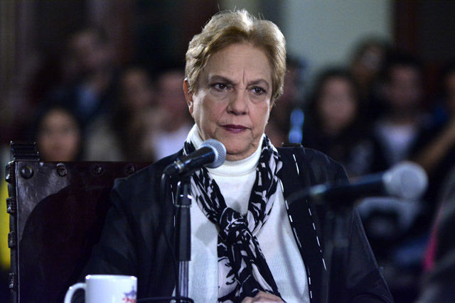 La doctora Norma Barrios Fernández, vicerrectora docente y de calidad de la Universidad de La Habana, refirió que la Universidad tiene una enorme tradición como formadora del sentido de nación.