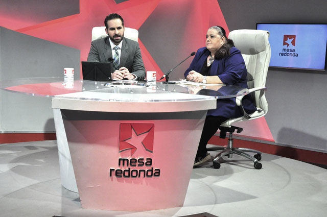 la Mesa Redonda compartió su emisión Comenzando la semana, con los principales temas de la jornada y el fin de semana último.