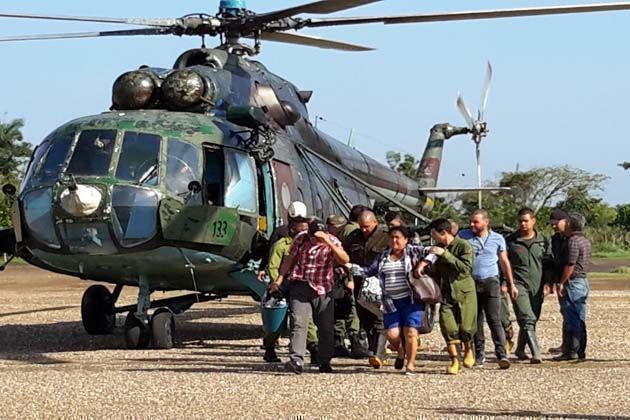 Una flotilla de cuatro helicópteros de las Fuerza Aérea Revolucionaria participaron en una operación. Fotos: Víctor Valdés