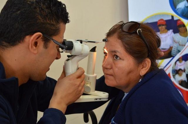 En Venezuela la Misión Milagro dispone de 18 centros oftalmológicos. Foto: Archivo Granma 