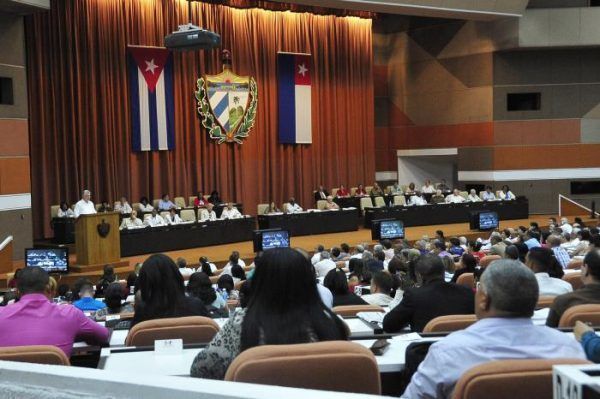 Los diputados cubanos analizaron y discutieron este fin de semana el Proyecto de Reforma Constitucional. Foto: Estudios Revolución