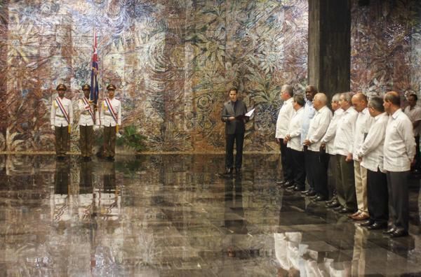 Ceremonia de juramento de nuevos embajadores cubanos, presidida por Miguel Díaz-Canel. Foto:  Ariel Ley Royero