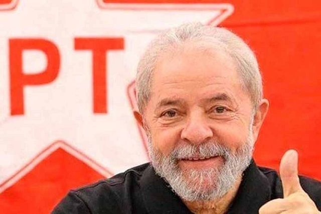 Doctora en Derecho Carol Proner exige la presencia de Lula en las elecciones