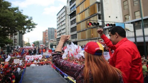 Nicolás Maduro ofrecerá declaraciones tras la llegada de los manifestantes al Palacio Presidencial. Foto: Prensa Miraflores