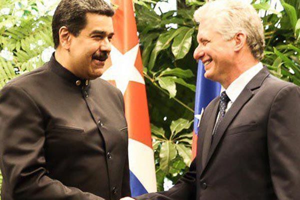 El Presidente de Venezuela Nicolás Maduro dio la bienvenida a su homólogo cubano Miguel Díaz-Canel Bermúdez en Twitter.